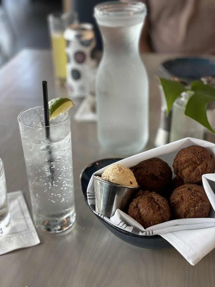 BENNY’S COASTAL KITCHEN Updated November 2024 176 Photos & 108