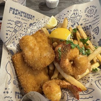 FISHETARIAN FISH MARKET - Updated January 2026 - 2474 Photos & 1789