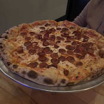 RedRocks Neapolitan Bistro - Pepperoni Pizza - Pizza Near Me - Alexandria, Virginia RedRocks Neapolitan Bistro - Pepperoni Pizza - Pizza Near Me - Alexandria, Virginia