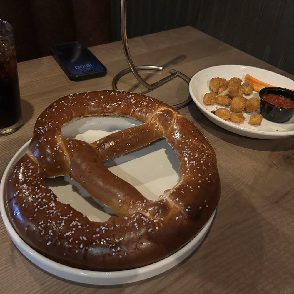 The Explorium Brewpub Third Ward - "Big Ass" pretzel and fried cheese curds - American Near Me - Milwaukee, Wisconsin The Explorium Brewpub Third Ward - "Big Ass" pretzel and fried cheese curds - American Near Me - Milwaukee, Wisconsin
