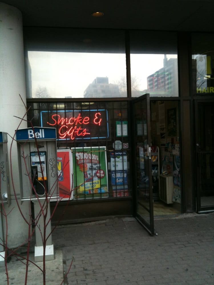 EGLINTON SMOKE & GIFT SHOP Updated April 2024 150 Eglinton Avenue E, Toronto, Ontario EGLINTON SMOKE & GIFT SHOP Updated April 2024 150 Eglinton Avenue E, Toronto, Ontario