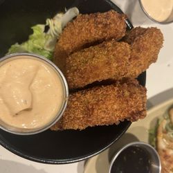 Allred Bites + Bar - Avocado fries