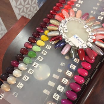 Minoko Nail Studio - That's all the colors they had, no blues, no summer colors. They told me at the end that the color ran out. - Nail Salons Near Me - Burnaby, British Columbia