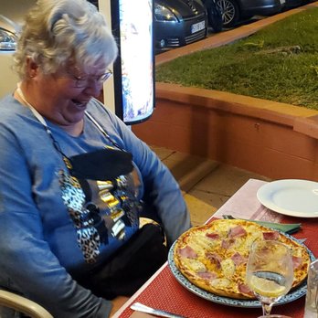 Casanova - Banana pizza by request! - Restaurants Near Me - Malgrat de Mar, B