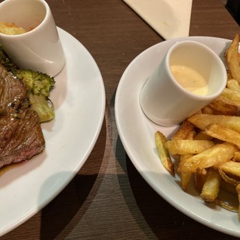 Strobi - Bistros Near Me - Paris 17, 75 Strobi - Bistros Near Me - Paris 17, 75