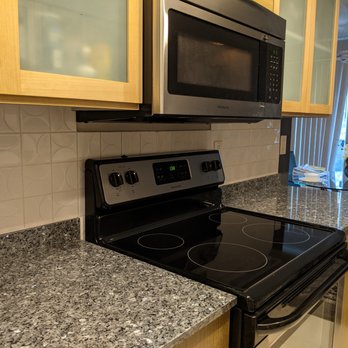 Margarito Janitorial Services - These countertops hasn't been this spotless in awhile since I cook often. - Home Cleaning Near Me - Bellevue, Washington Margarito Janitorial Services - These countertops hasn't been this spotless in awhile since I cook often. - Home Cleaning Near Me - Bellevue, Washington