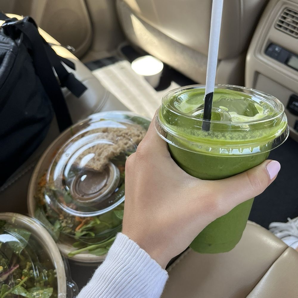 Leaf & Grain - Another smoothie and bowls in the back! - Salad Near Me - Houston, Texas Leaf & Grain - Another smoothie and bowls in the back! - Salad Near Me - Houston, Texas