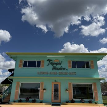 Tropical Window - Showroom - Windows Installation Near Me - Homosassa, Florida Tropical Window - Showroom - Windows Installation Near Me - Homosassa, Florida