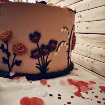 OsoSweet Bakery Cafe - Cake ! - Bakeries Near Me - Chadds Ford, Pennsylvania