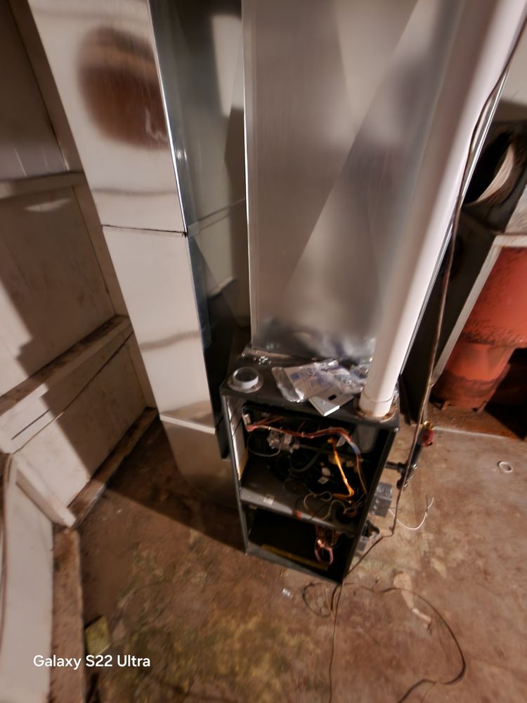 Slide of Uniforce 1 Complete Services