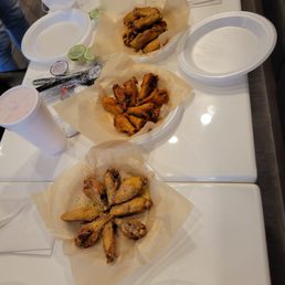 From top to bottom: lemon pepper, medium, powdered ranch