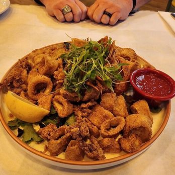 Acqua E Farina - Fruttura di Calamari - Italian Near Me - Chula Vista, California