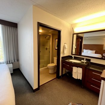 Hyatt Place Mystic - Hotels Near Me - Mystic, Connecticut