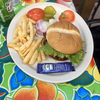 The Patio Restaurant - Bacon Cheeseburger - Italian Near Me - Hurley, New Mexico