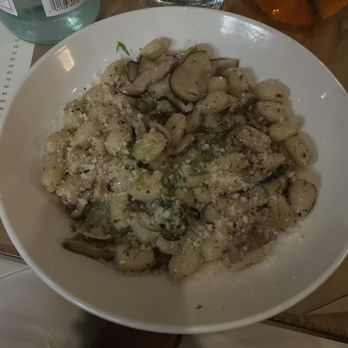 Barbalu Bklyn - Homemade Cavatelli with Mixed Mushrooms and Black Truffle - Italian Near Me - Brooklyn, New York