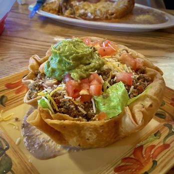 Los 3 Garcia’s - Taco salad with ground beef was delicious! - Mexican Near Me - Byers, Colorado Los 3 Garcia’s - Taco salad with ground beef was delicious! - Mexican Near Me - Byers, Colorado