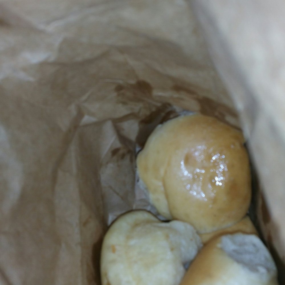 Hartz Chicken Buffet - Rolls - Southern Near Me - Houston, Texas