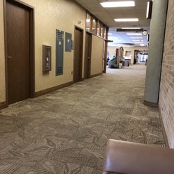Henry County Hospital - Nice lobby