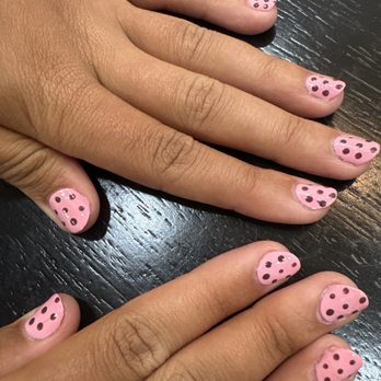 Posh Nails and Spa - Smudged polka dots that look like our 4 year old niece did them. - Nail Salons Near Me - Haslet, Texas Posh Nails and Spa - Smudged polka dots that look like our 4 year old niece did them. - Nail Salons Near Me - Haslet, Texas
