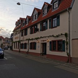 Restaurant Weingold - Straßenansicht