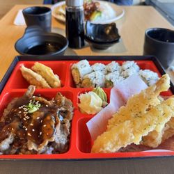 Sushi Box - Beef Bento Box