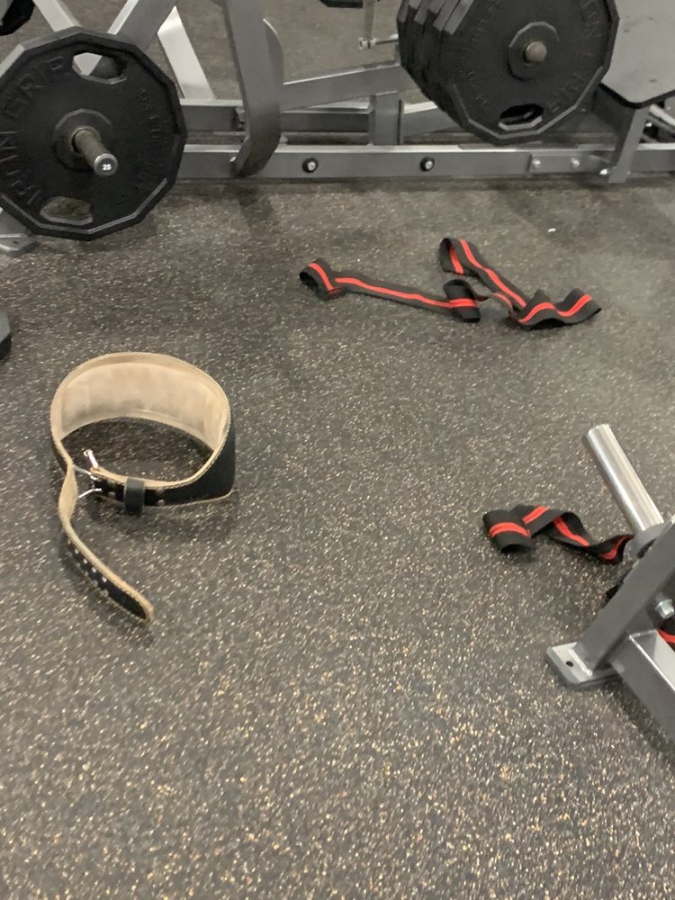 GOLD’S GYM Updated July 2024 10 Photos & 18 Reviews 3793 Clemson