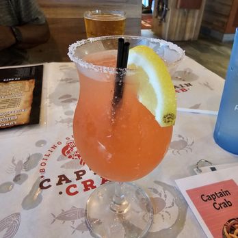 Captain Crab - Spiked Strawberry Lemonade - Seafood Near Me - Elk Grove, California