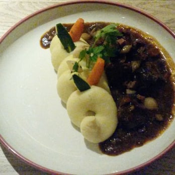 Atlantic Bar & Brasserie - Boeuf Borguingnon - Cocktail Bars Near Me - Glasgow, GLG