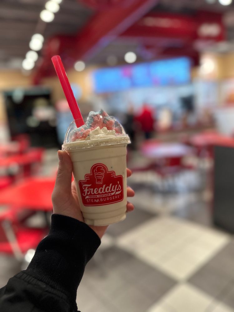 FREDDY’S FROZEN CUSTARD & STEAKBURGERS 56 Photos & 33 Reviews 2824