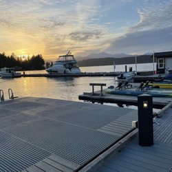 Restaurant at Alderbrook - Beautiful sunset with the Sound & Olympics...