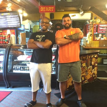 Yellow Dog Eats - Owner is an awesome guy! - Sandwiches Near Me - Windermere, Florida Yellow Dog Eats - Owner is an awesome guy! - Sandwiches Near Me - Windermere, Florida