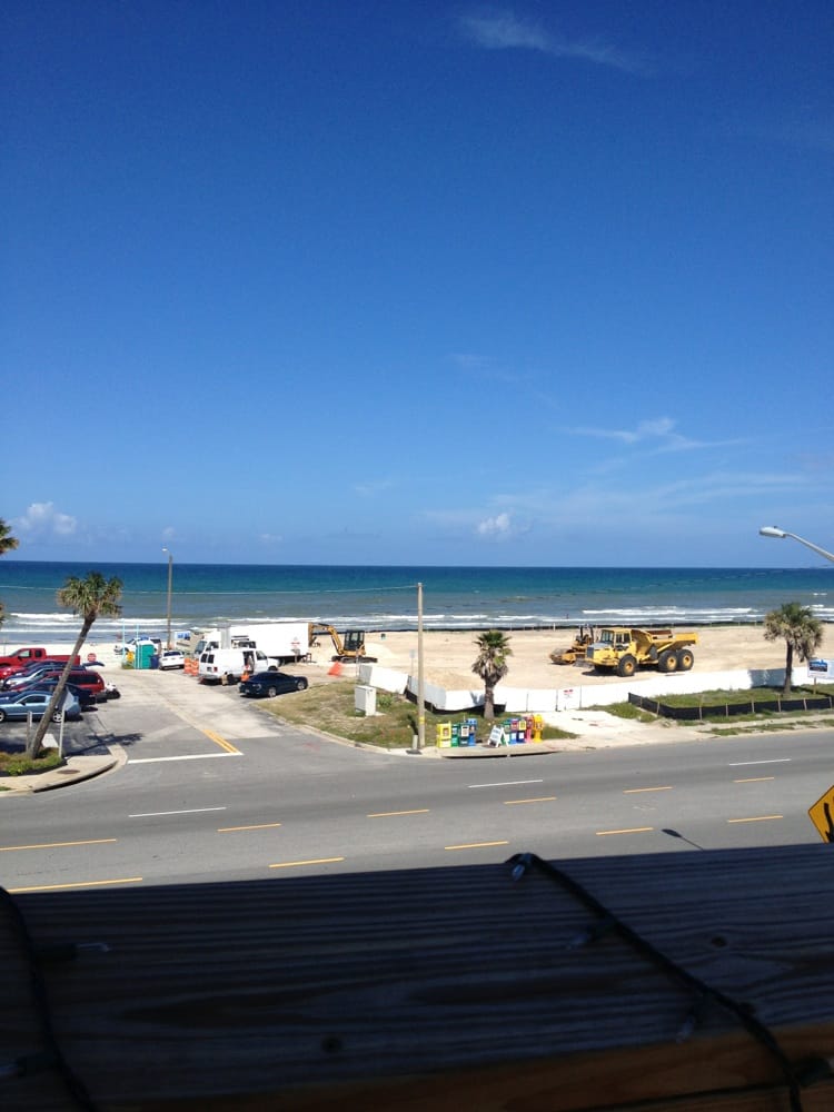 Dimitri's Bar Deck and Grill