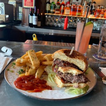 Chief Sullivan's - Habanero Burger w/o fried egg and garlic fries topped off with a greyhound... lunch date complete - Sports Bars Near Me - San Francisco, California