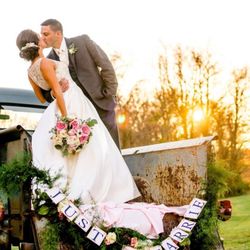 Be More Inspired Wedding Studio - A beautiful Be More Inspired Bride!