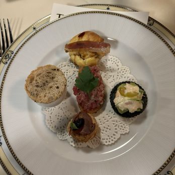 The Hobbit - Chef's sampling - French Near Me - Orange, California The Hobbit - Chef's sampling - French Near Me - Orange, California