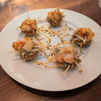 Serevene - @endoedibles on IG 10/26/24  LOBSTER & PRAWN SPRING ROLLS - tiger prawn + lobster, shellfish aïoli, jardinière - French Near Me - Miami Beach, Florida