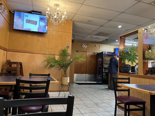 Huong's Vietnamese Restaurant by null