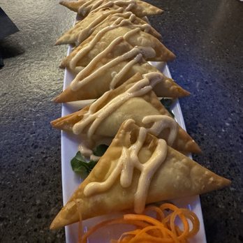 Jade Eatery & Lounge - King Crab Rangoon - Asian Fusion Near Me - Hicksville, New York Jade Eatery & Lounge - King Crab Rangoon - Asian Fusion Near Me - Hicksville, New York