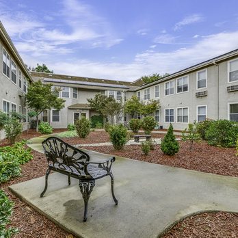 Merced Senior Living - Assisted Living Facilities Near Me - Merced, California Merced Senior Living - Assisted Living Facilities Near Me - Merced, California