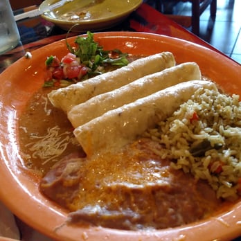La Casa De Juana - Carnitas enchiladas, green sauce - Mexican Near Me - Tempe, Arizona La Casa De Juana - Carnitas enchiladas, green sauce - Mexican Near Me - Tempe, Arizona