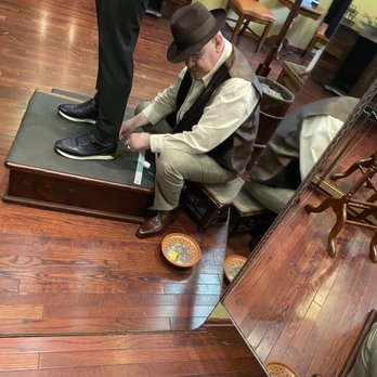 New Look Tailoring - The master!!! Worth the drive. All your clothes will look custom made. - Sewing & Alterations Near Me - Los Angeles, California