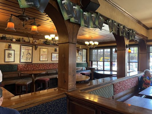 O'Malley's On Main by null