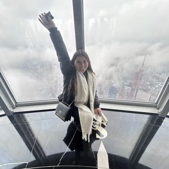 Empire State Building - Floor 102 - Landmarks & Historical Buildings Near Me - New York, New York