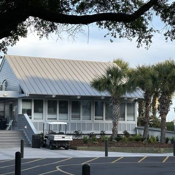 The Dunes House - American Near Me - Hilton Head Island, South Carolina