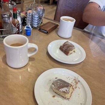 Mo's Egg House - Complimentary - Breakfast & Brunch Near Me - Temecula, California Mo's Egg House - Complimentary - Breakfast & Brunch Near Me - Temecula, California