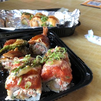 V Sushi - Angry Dragon Roll Special, Caterpillar Roll Special, Lion King Roll Special - Sushi Bars Near Me - Milpitas, California V Sushi - Angry Dragon Roll Special, Caterpillar Roll Special, Lion King Roll Special - Sushi Bars Near Me - Milpitas, California