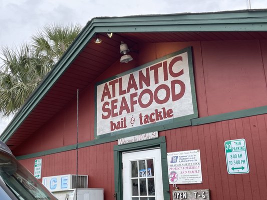 ATLANTIC SEAFOOD - Updated May 2025 - 10 Ash St, Fernandina Beach ...