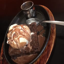 Indulge Dessert Lounge - Brownie Sizzler!