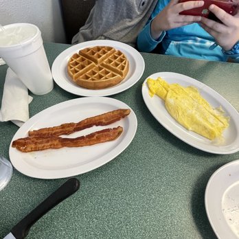 Carlo's Diner - Waffle combo with bacon - American Near Me - Ocoee, Florida