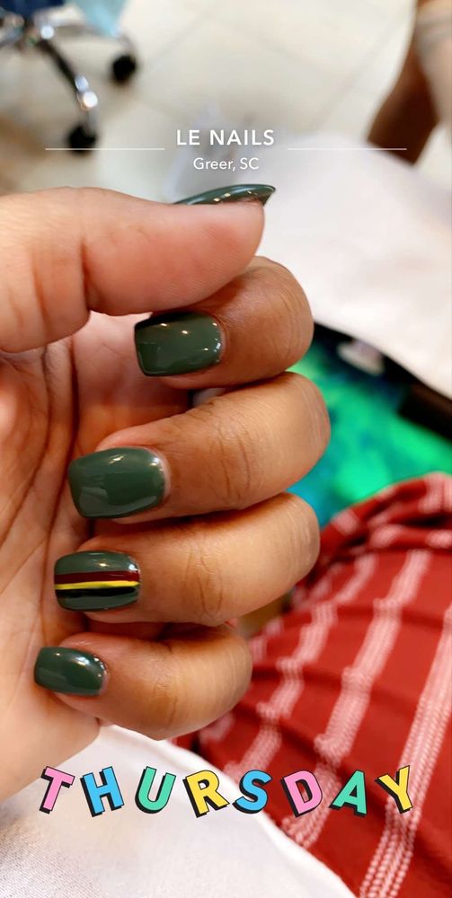 LE NAILS Updated June 2024 18 Photos 2119 Old Spartanburg Rd